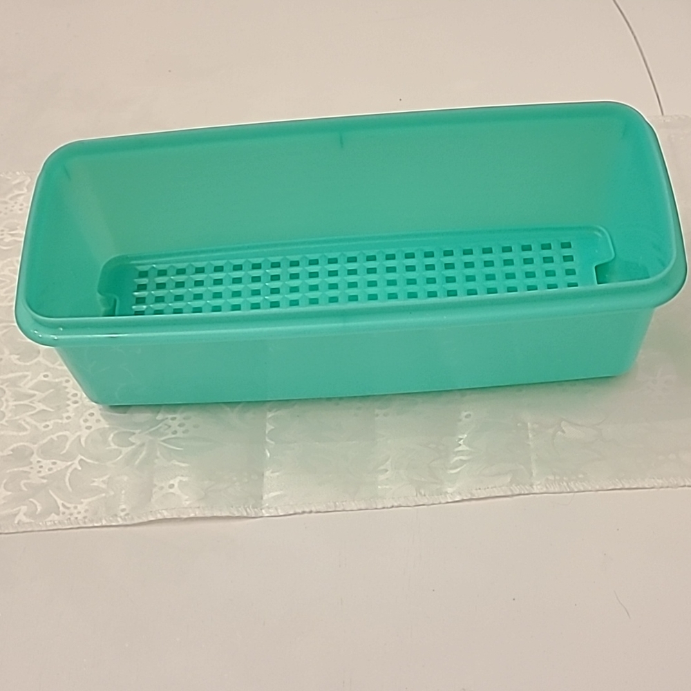 Vintage Tupperware Lettuce Crisper